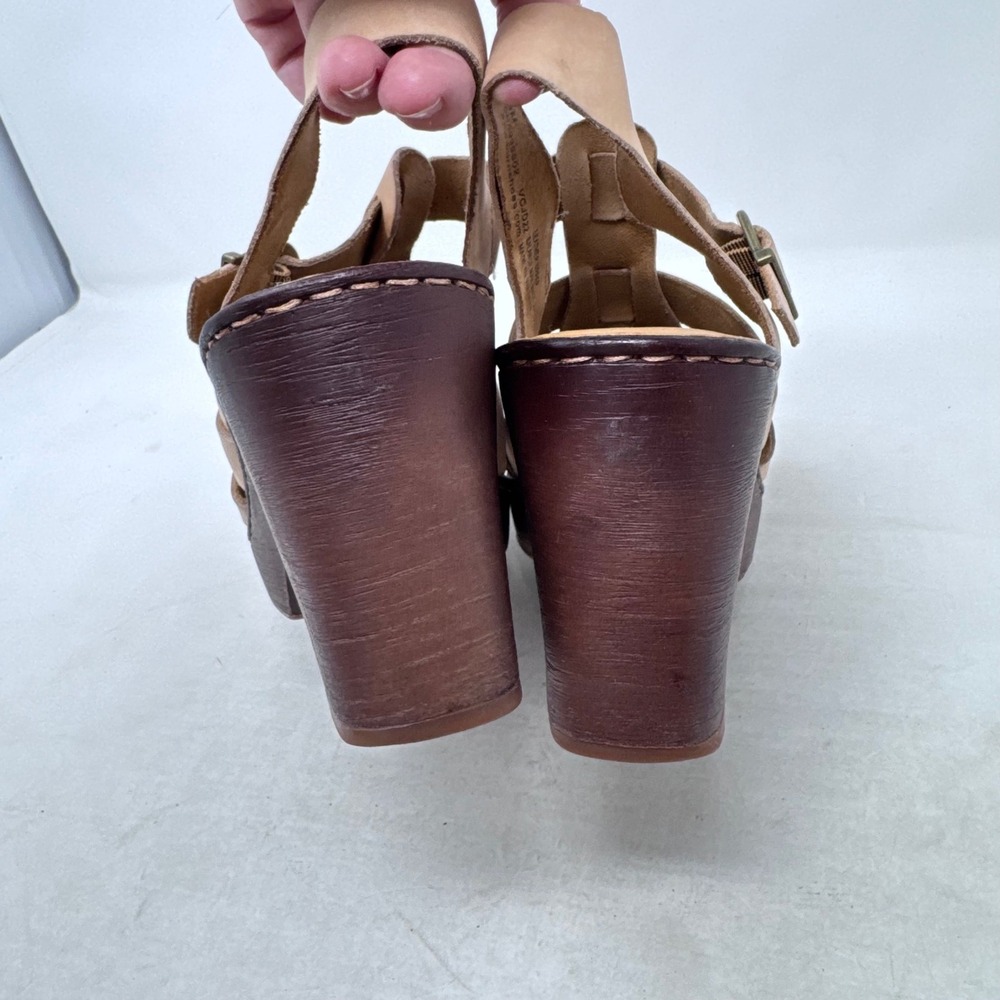 Born Fisherman Sandals Tan 8M Leather Strappy Block Heel Comfort Earthy Neutral - Picture 5 of 7